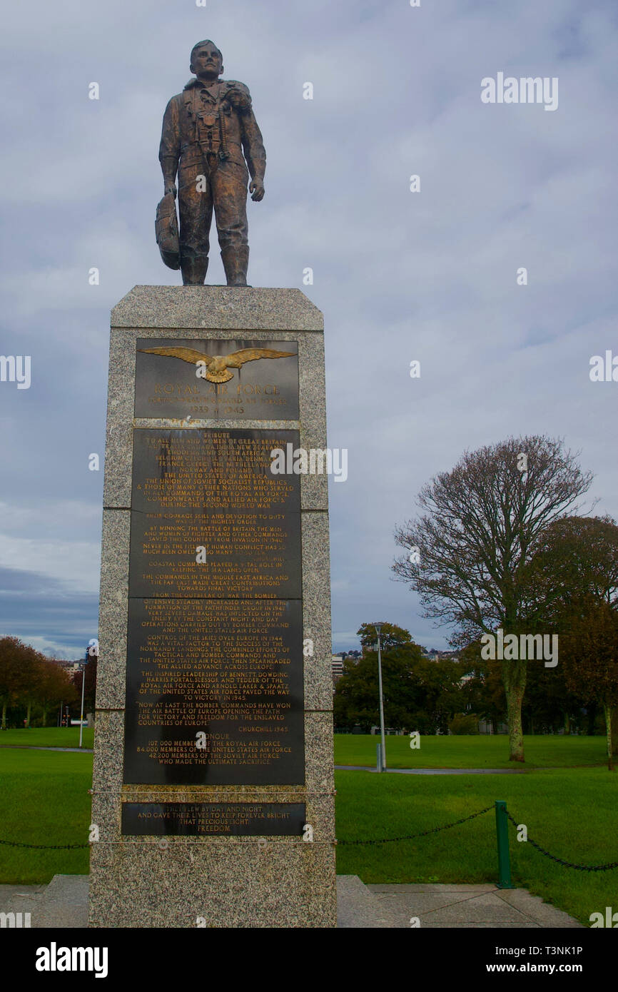 Royal Air Force e le Forze aeree alleate per l'monumento, Plymouth, Devon, Inghilterra. Foto Stock