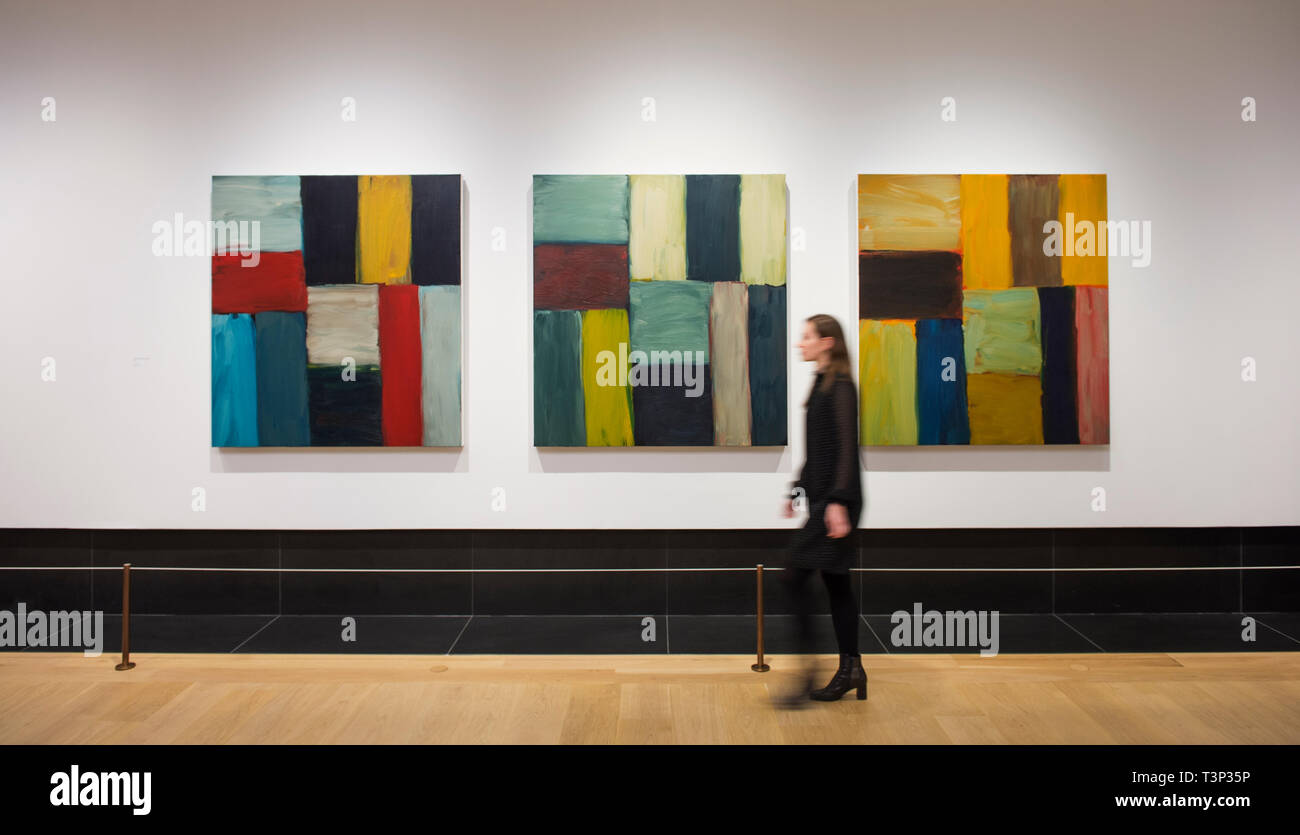 Londra, Regno Unito. Xi Apr, 2019. La Galleria nazionale la nuova fiera stella di mare: Sean Scully presso la Galleria Nazionale è ispirata alla collezione nazionale e il suo amore di JMW Turner il dipinto La stella della sera (1830 circa), egli grafici un cammino personale di profonda ammirazione per il colore, la composizione e la potenza della pittura. Credito: Malcolm Park/Alamy Live News Foto Stock