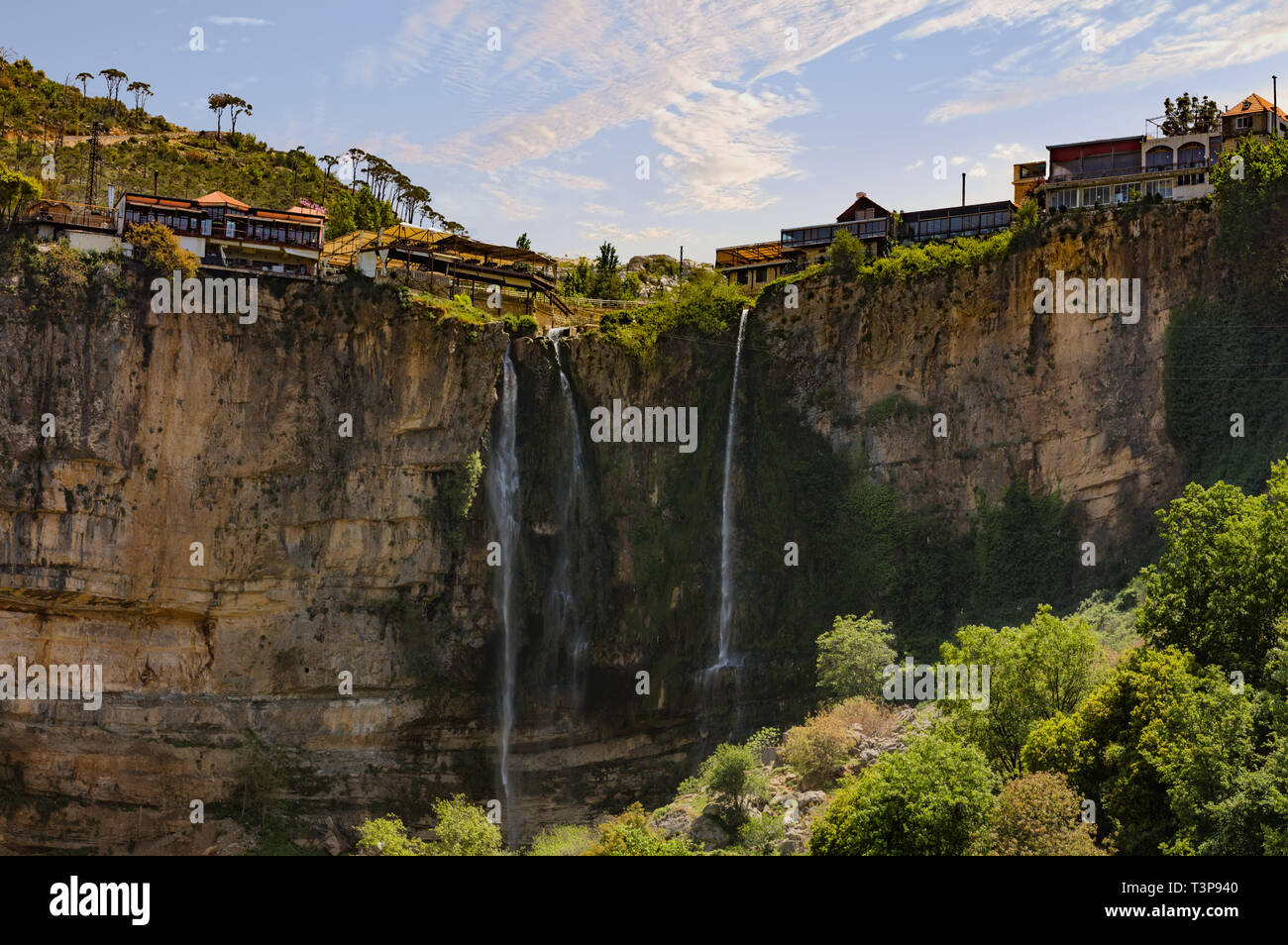 Paesaggi di Jezzine skyle cityscape nel sud del Libano medio oriente Foto Stock