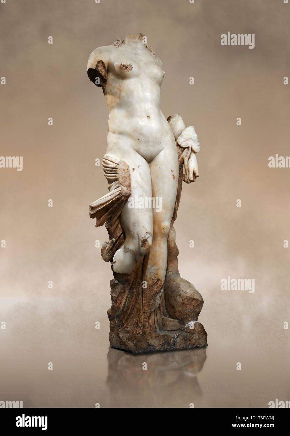 La scultura romana Venere Italica o Diosa Venus, trovata nel 1940 presso il teatro. 117 annuncio. Museo archeologico, Siviglia, Spagna Foto Stock