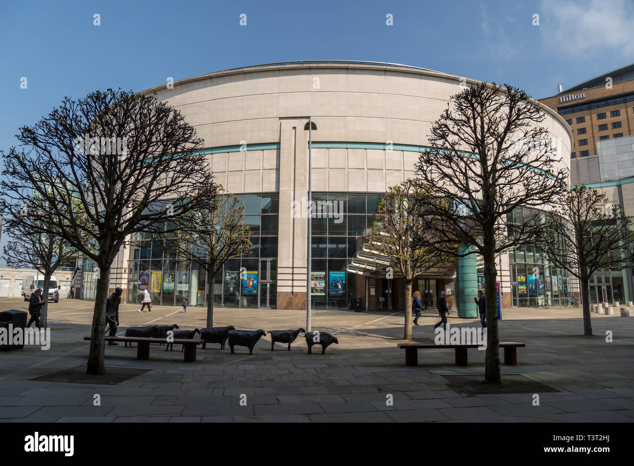 Parte della CPI Waterfront Hall Conference Center nel centro di Belfast, Irlanda del Nord. Foto Stock