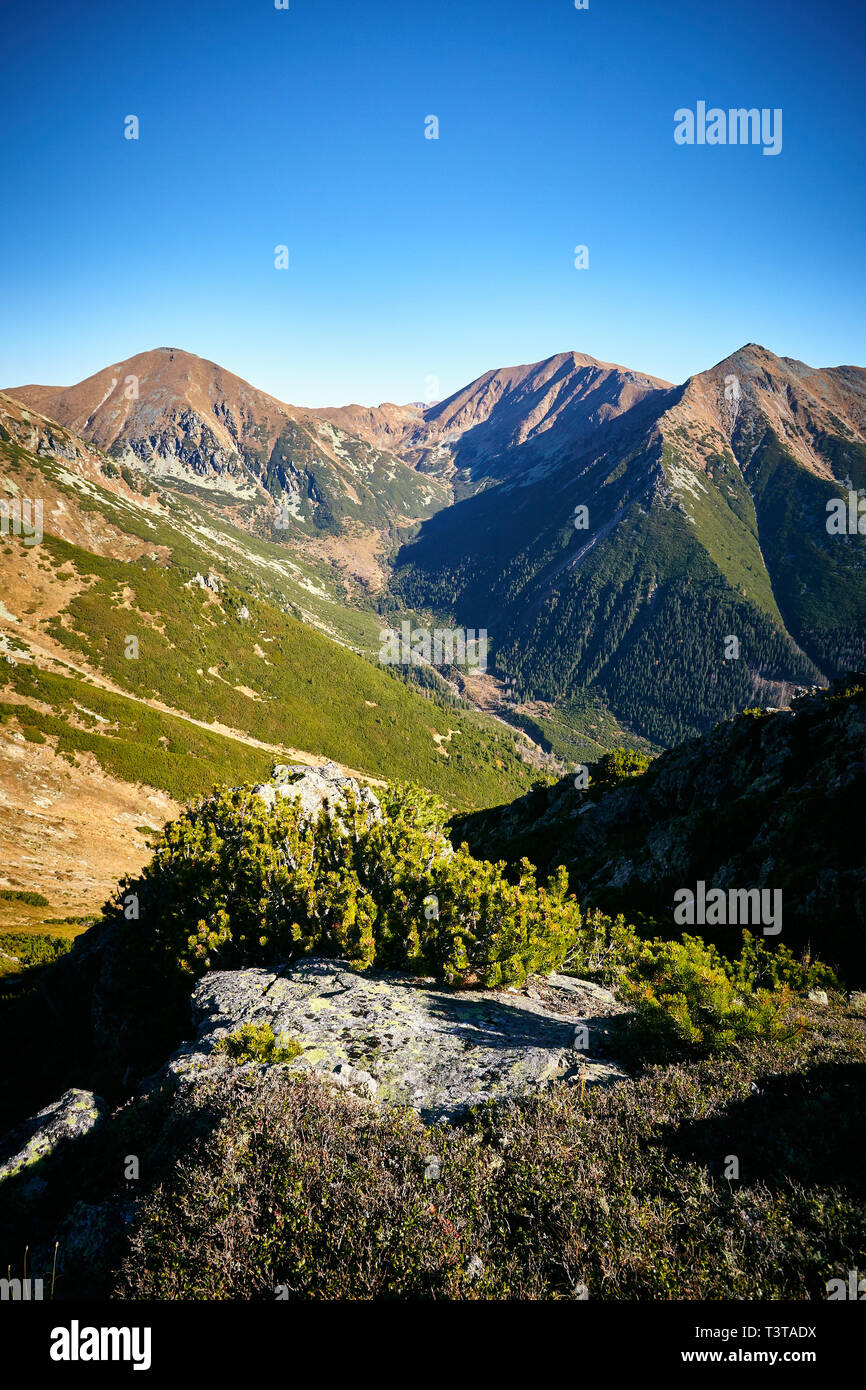 Alti Tatra, Slovacchia. 13 ottobre, 2018. Vista del 'Bystrá' peak da 'Otrhance', Západné Tatry, Alti Tatra, Slovacchia. Foto Stock