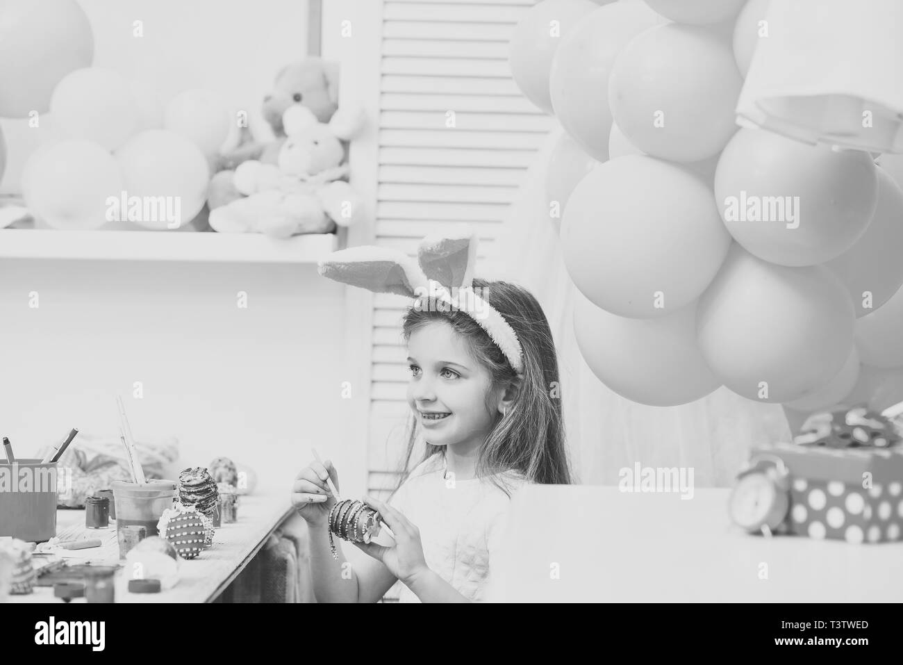 La famiglia felice celebrare la vacanza di primavera, l'amore. Foto Stock