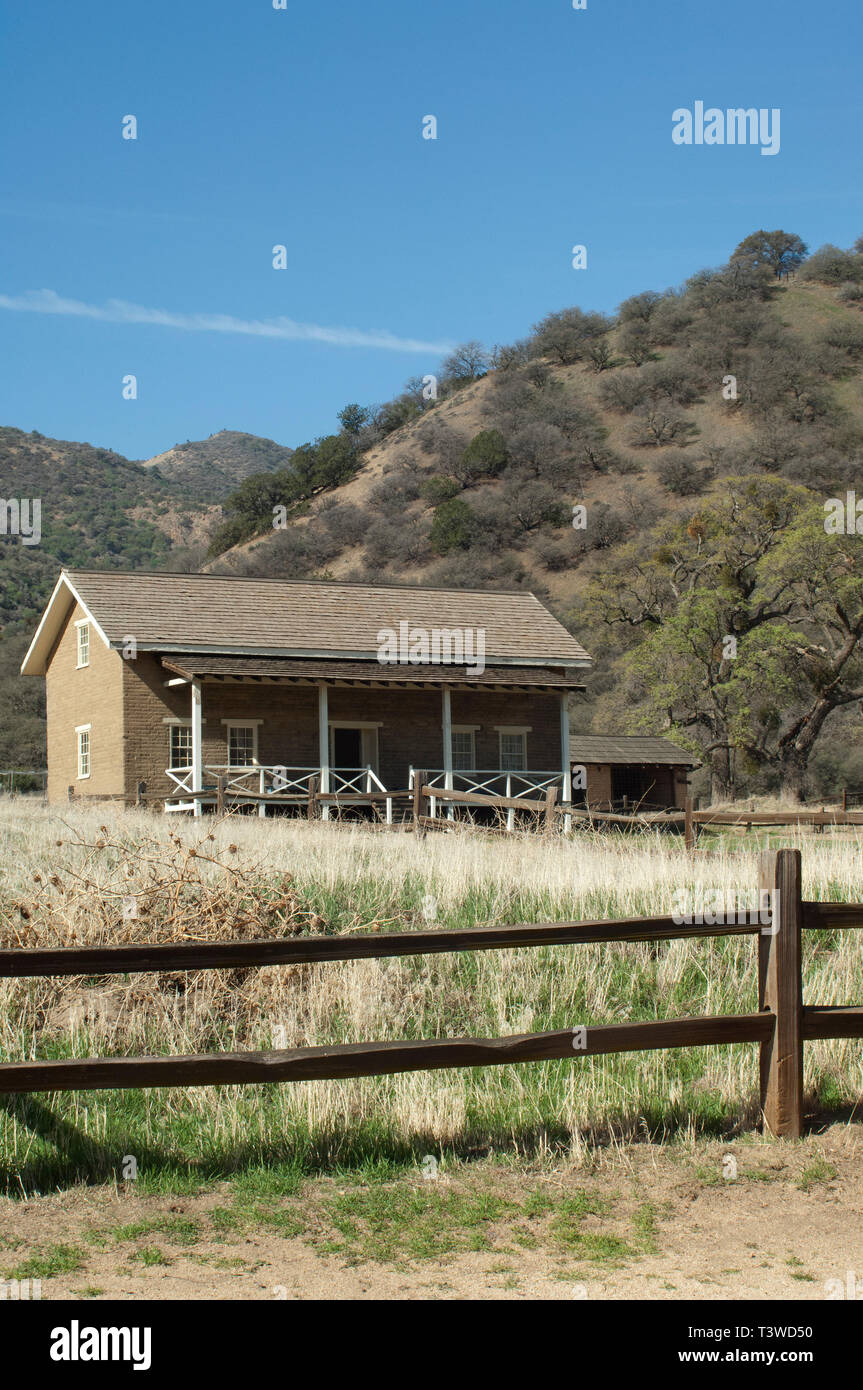 Alloggio del comandante a Fort Tejon, proteggendo il San Joaquin Valley, vicino Lebec, California. Fotografia digitale Foto Stock