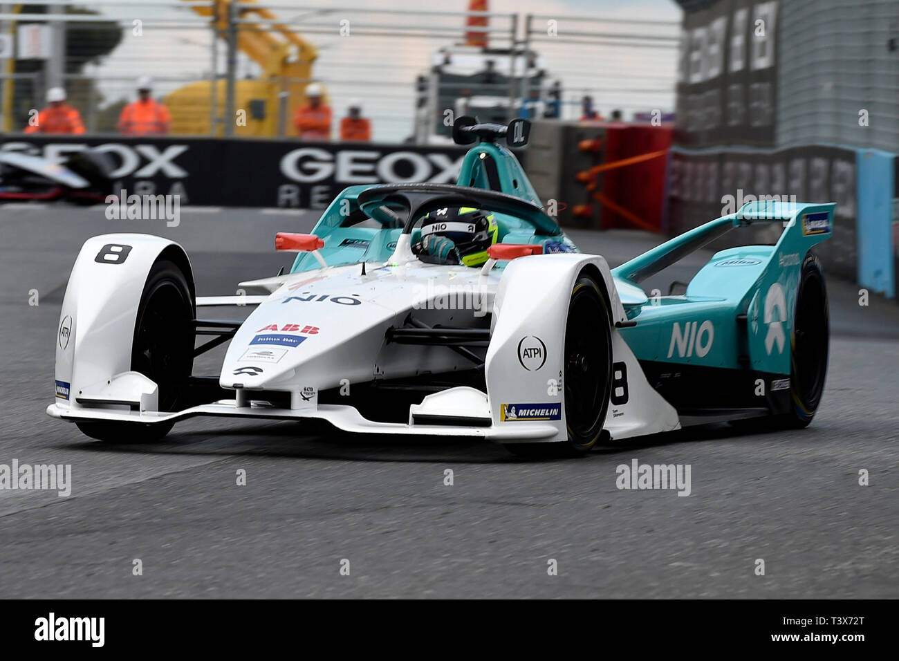 Roma, Italia. 12 apr 2019. Tom Dillmann ( NIO Formula e Team ) durante lo shakedown prima del 2019 GEOX ROMA E-Prix al Circuto cittadino dell'Eur, Roma, Italia il 12 aprile 2019. Foto di Giuseppe mafia. Credit: UK Sports Pics Ltd/Alamy Live News Foto Stock