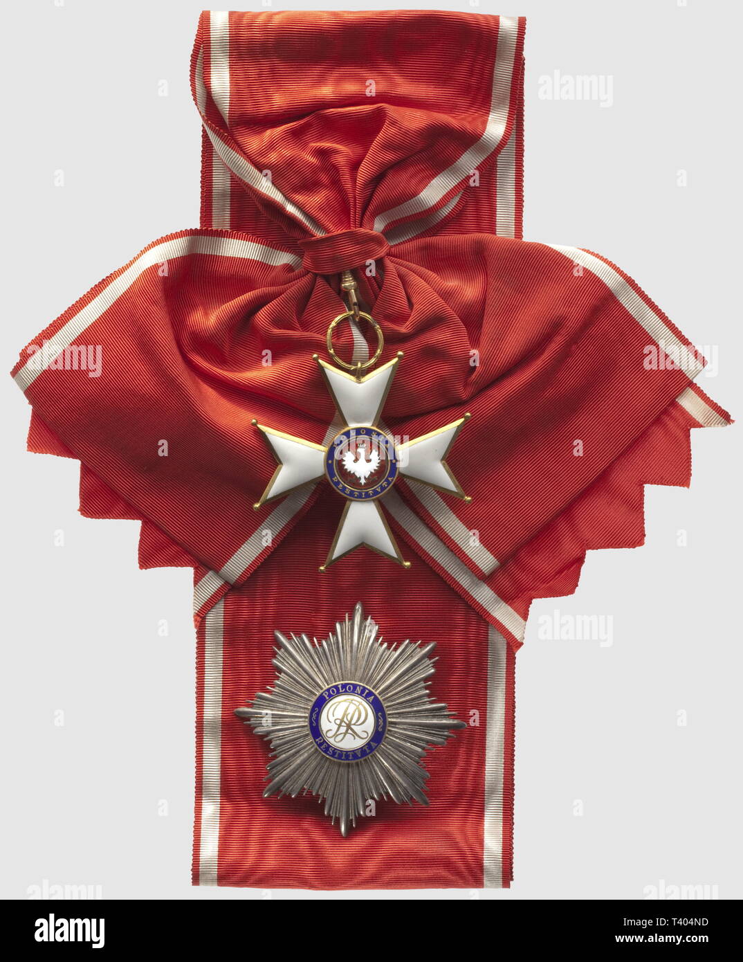 Ordre de la Pologne Restaurée, ensemble de grand croix, daté 1918, placca diamètre 75mm, bijou, diamètre 75mm, avec son écharpe. Créé le 4 février 1921 cet ordre était destiné à compléter l'Ordre Militaire du Virtuti Militari, Additional-Rights-Clearance-Info-Not-Available Foto Stock