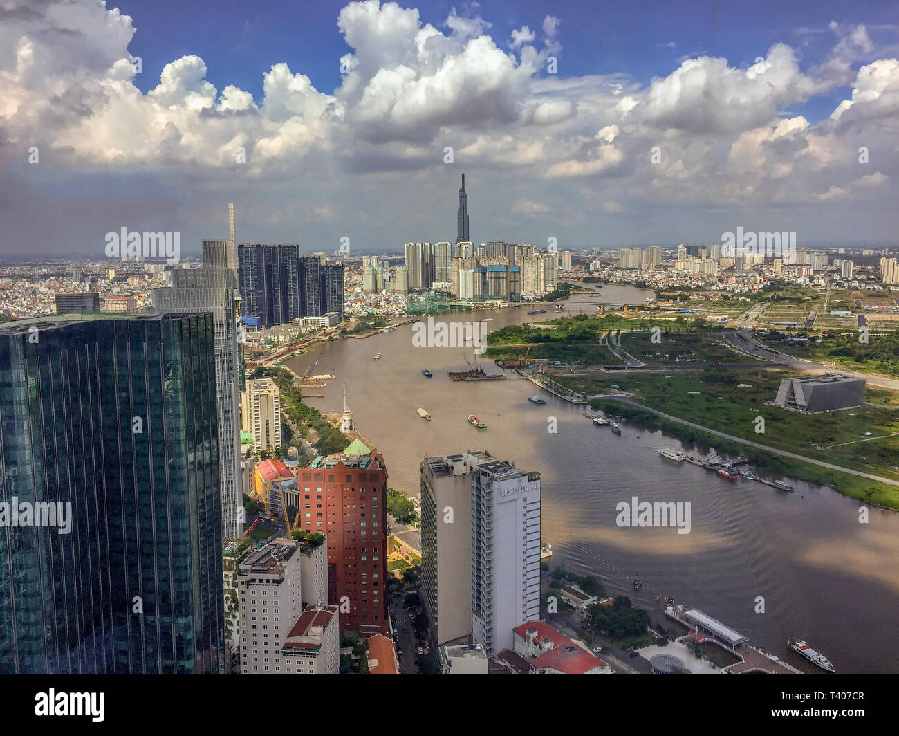 Il fiume Saigon Vietnam. A Saigon. Ho Chi Minh City. Ho Chi Minh. Foto Stock