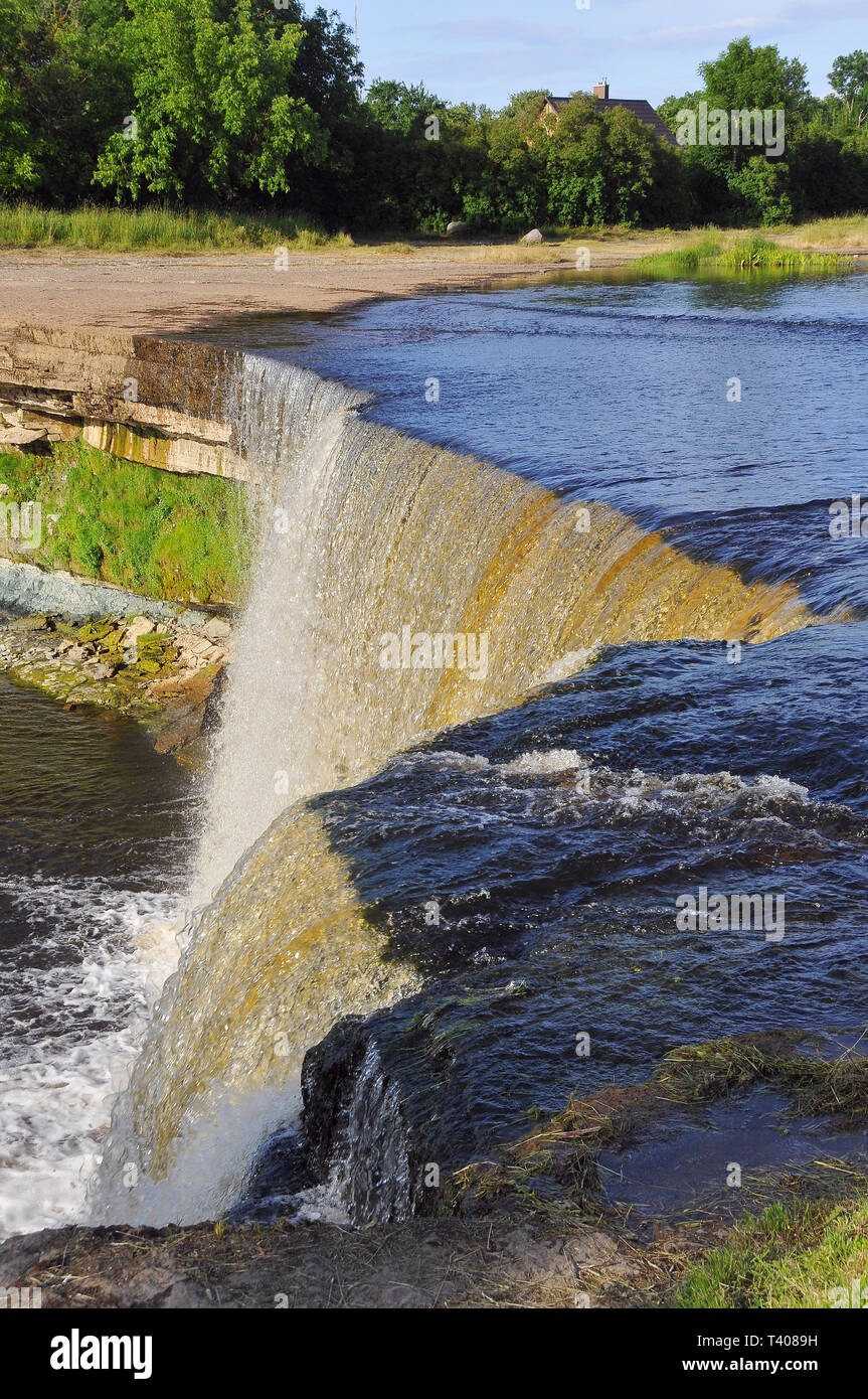 Jägala cade, Estonia. Jägala vízesés, Észtország. Foto Stock