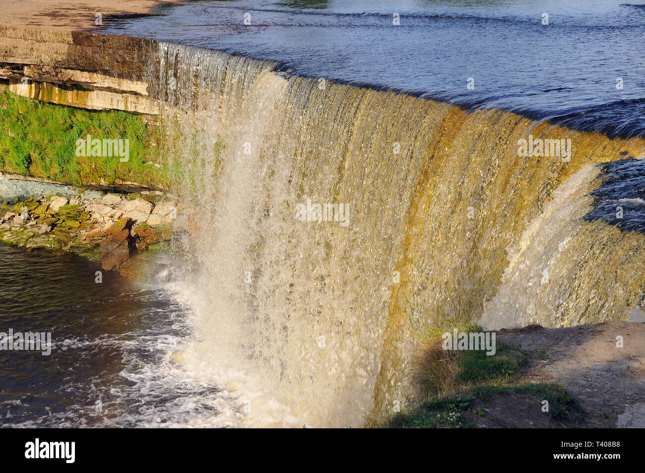 Jägala cade, Estonia. Jägala vízesés, Észtország. Foto Stock