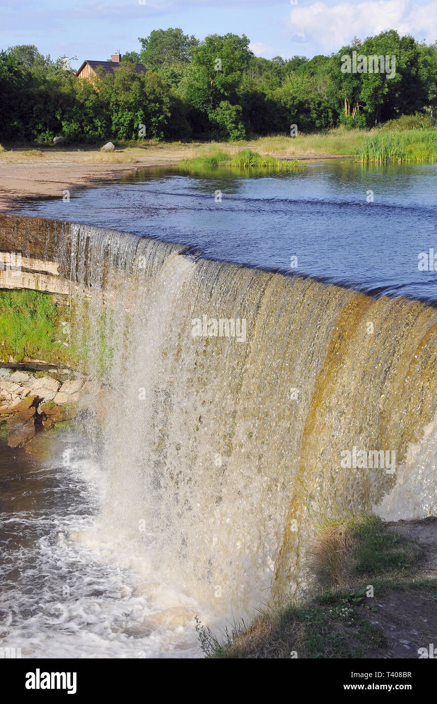 Jägala cade, Estonia. Jägala vízesés, Észtország. Foto Stock