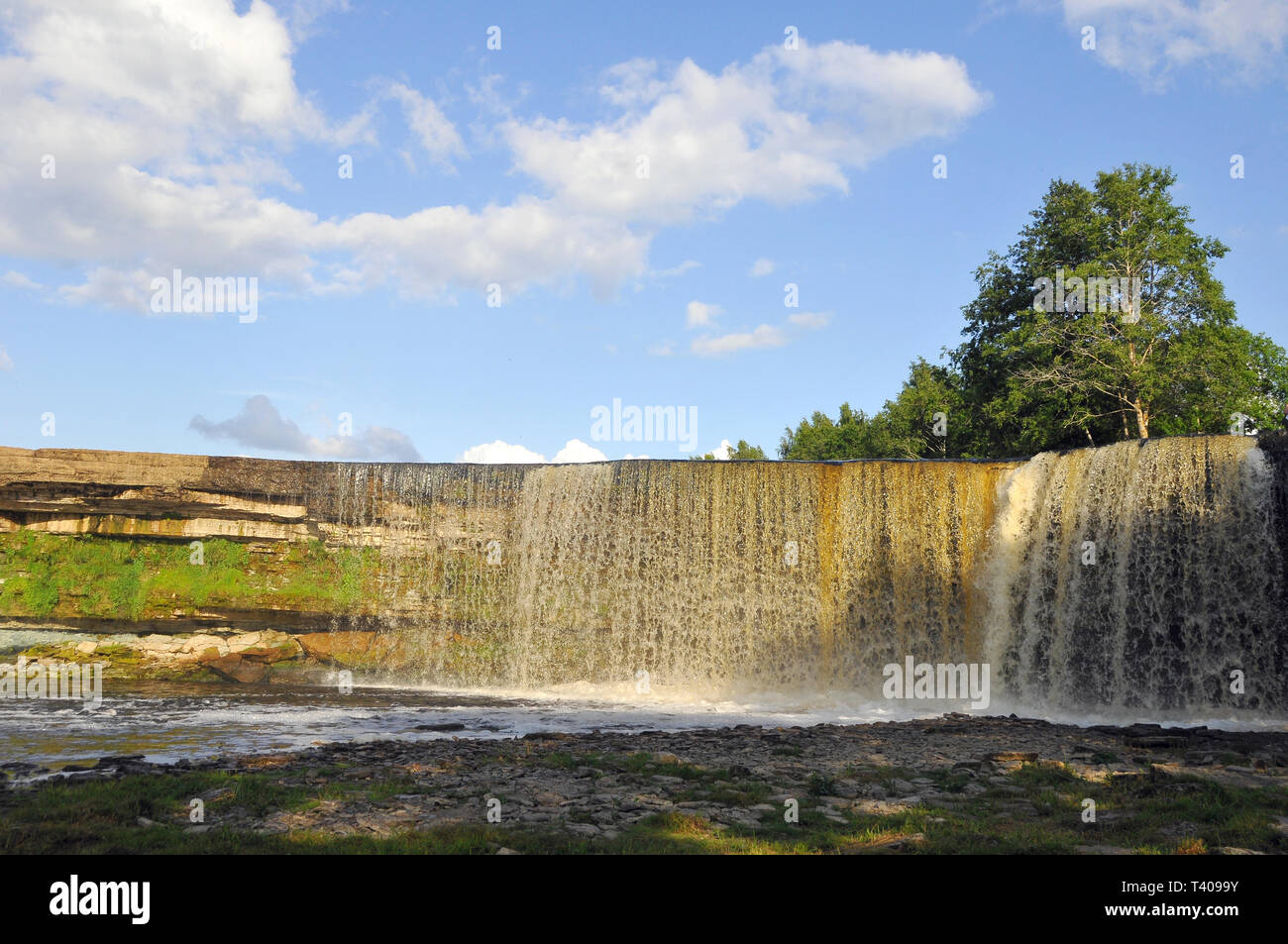 Jägala cade, Estonia. Jägala vízesés, Észtország. Foto Stock