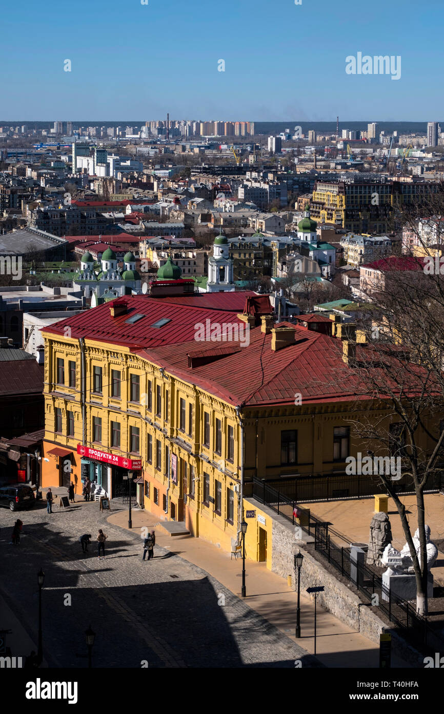 Kiev vista dalla discesa Andriyivskyy Foto Stock