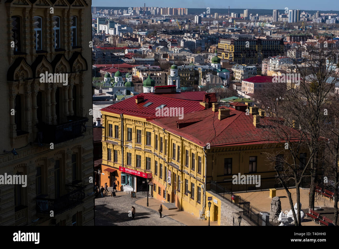 Kiev vista dalla discesa Andriyivskyy Foto Stock