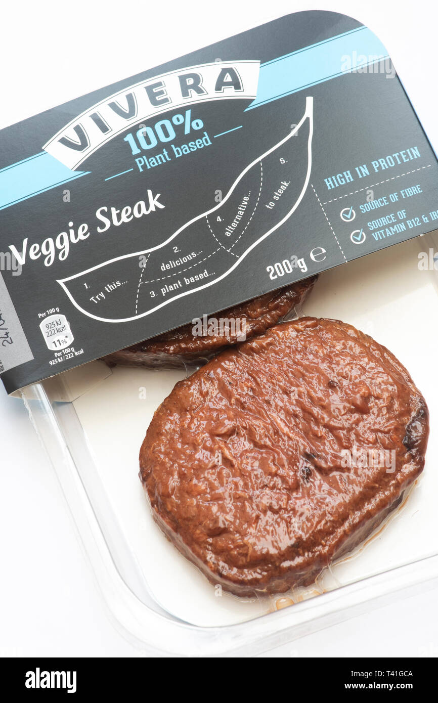 Vivera bistecca veggie pacchetto con vegan impianto basato etichetta. Regno Unito Foto Stock