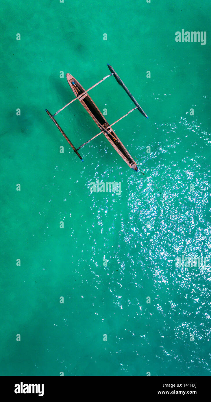 Di pescatori in dhow stone town Zanzibar Foto Stock