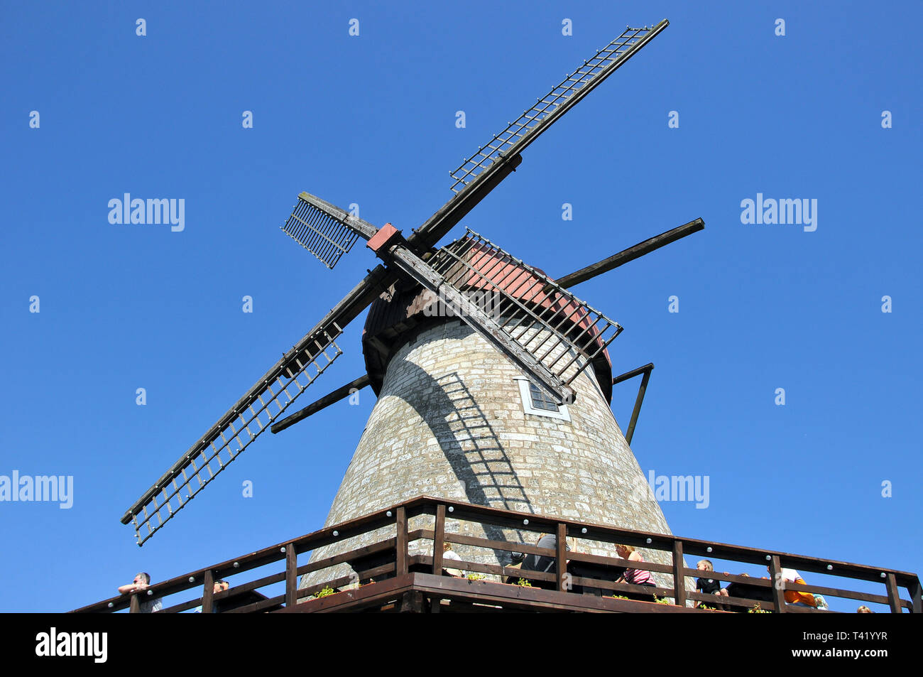 Il mulino a vento, Kuressaare, Estonia. Szélmalom, Kuressaare, Észtország. Foto Stock