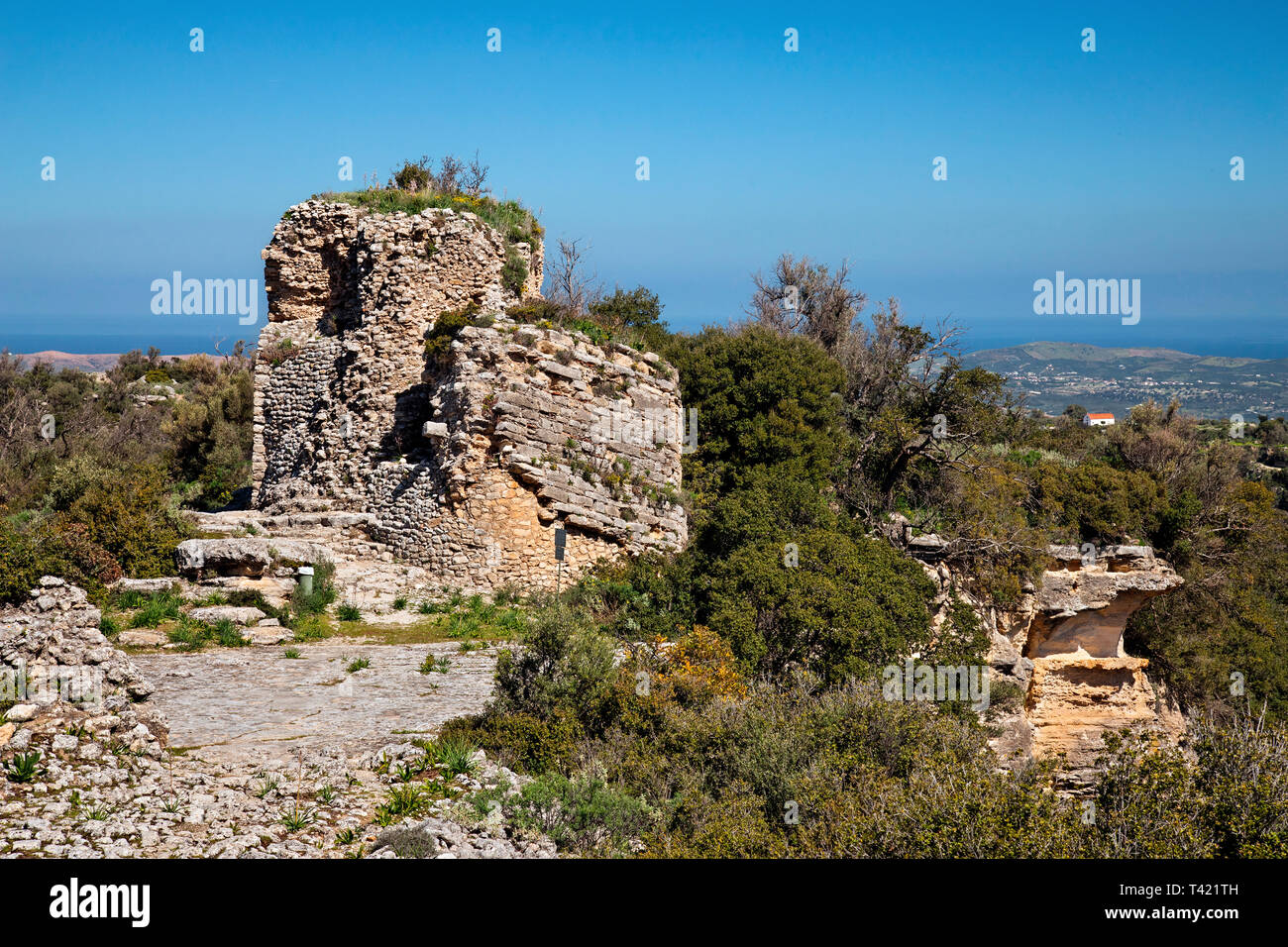 Antica torre nell'Acropoli del sito archeologico dell'antica Eleftherna, Rethimno, Creta, Grecia, Foto Stock