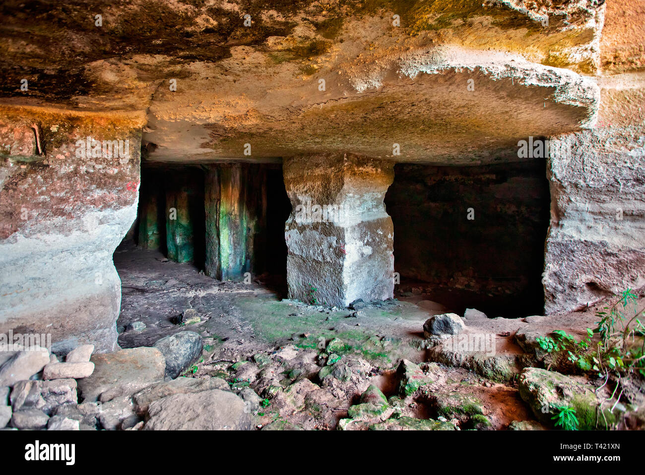 Antiche cisterne nel sito archeologico di Eleftherna, Rethimno, Creta, Grecia, Foto Stock