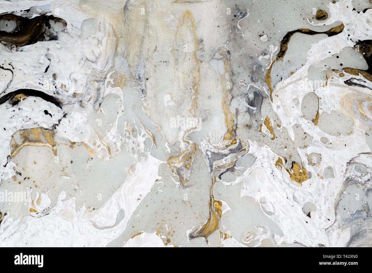 Il marmo texture di sfondo con marmo texture di sfondo con oro nero, grigio e bianco colori, mediante colata in acrilico di medie tecnica. Foto Stock