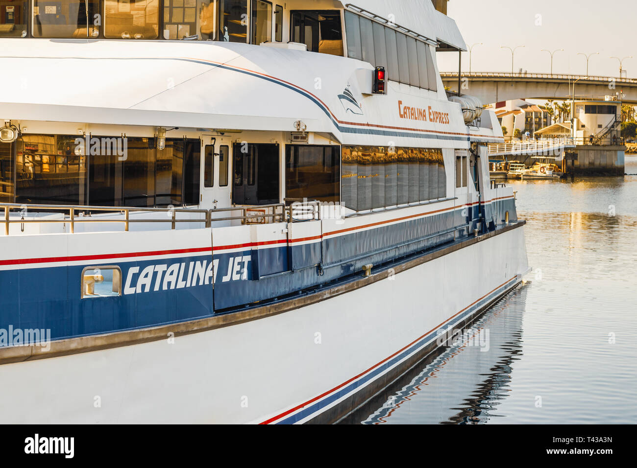 Il getto di Catalina, catamarano ad alta velocita', che opera viaggi pianificati tra Santa Catalina Island e della terraferma di California. Giugno 29, 2017 Foto Stock