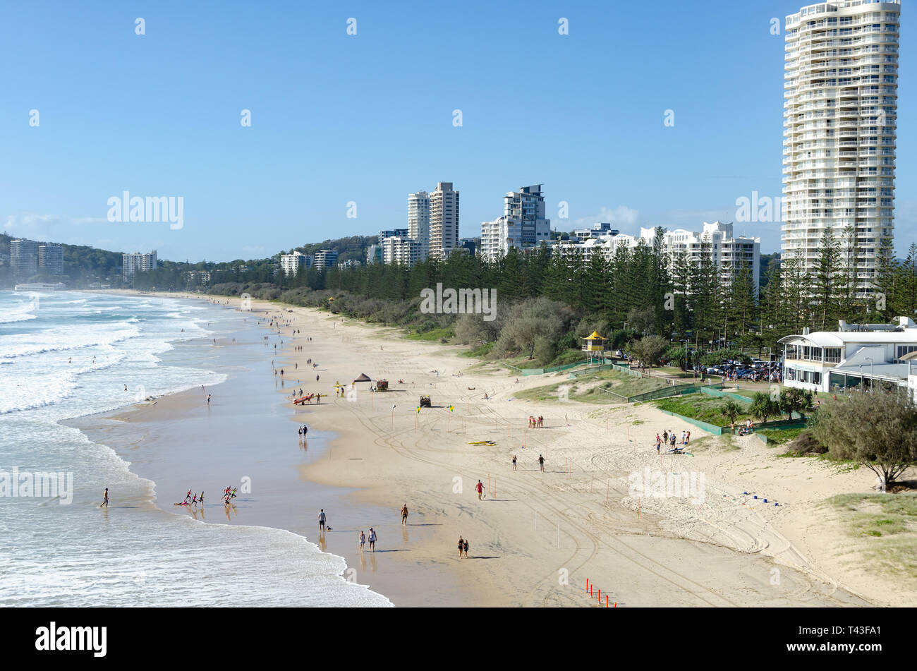 La spiaggia e il lungomare, Burleigh capi, Gold Coast, Queensland, Australia Foto Stock