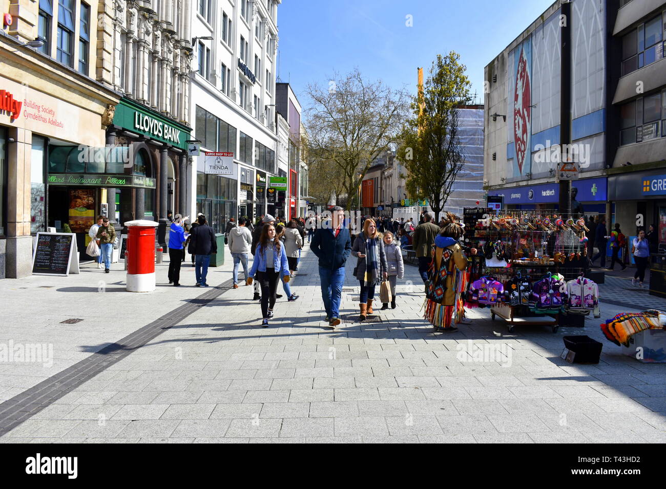 Queen Street, Cardiff, South GLAMORGAN, GALLES Foto Stock