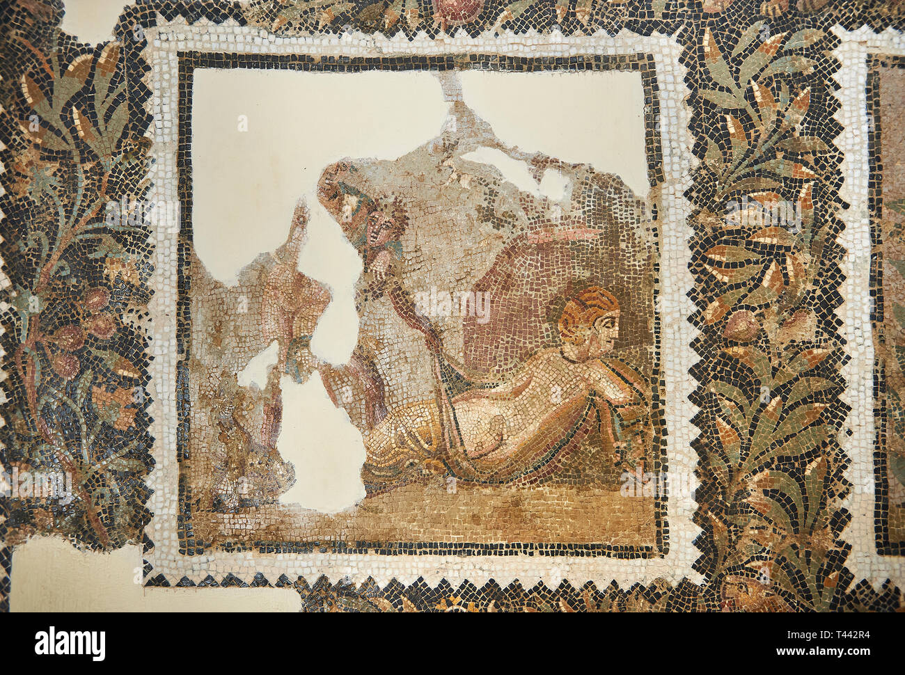 Immagine di un romano design mosaici raffiguranti scene di mitologia, dall'antica città romana di Thysdrus House di Jilani Guirat area. Fine del secondo CEN Foto Stock