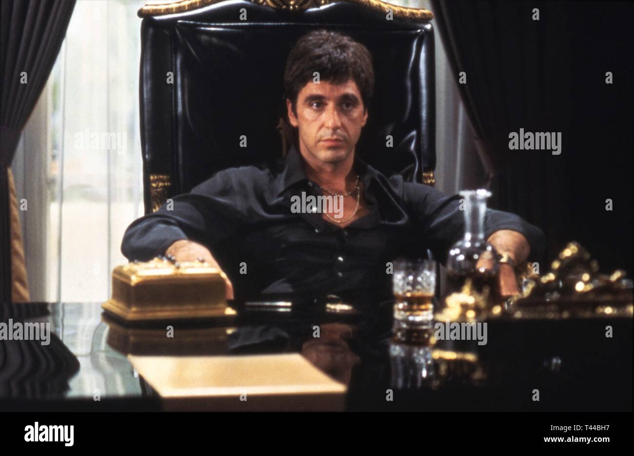 Al Pacino come Tony Montana SCARFACE 1983 director Brian De Palma sceneggiatura Oliver Stone Universal Pictures Foto Stock