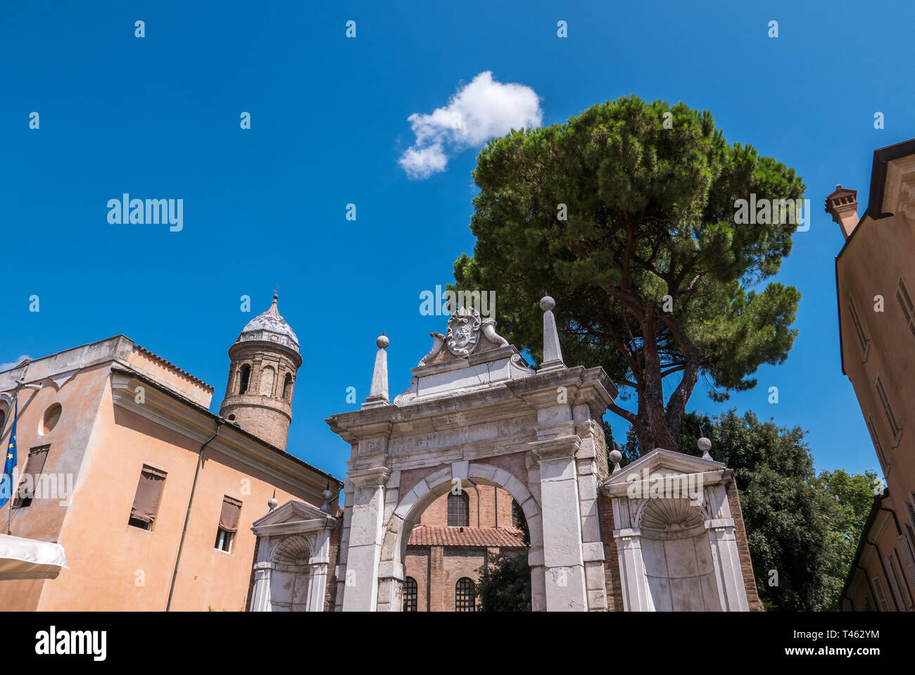 RAVENNA, Italia 2018 agosto 03: Ingresso per immettere la Basilica di San Vitale a Ravenna, Italia Foto Stock