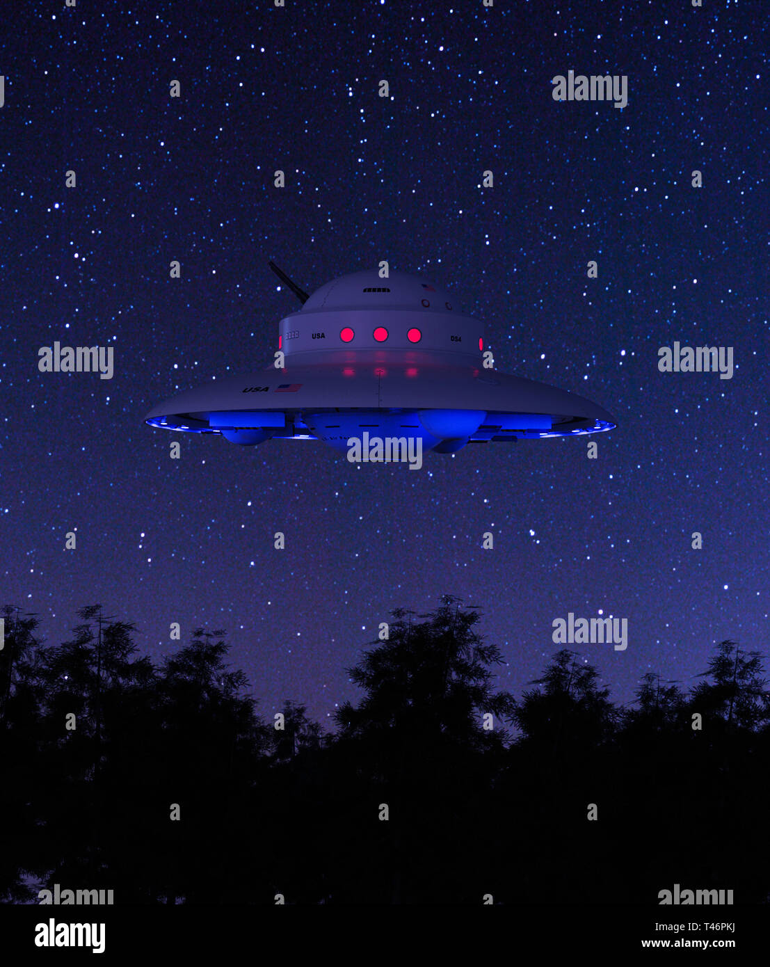 Ufo piattino al di sopra del bosco di notte,3d rendering Foto Stock