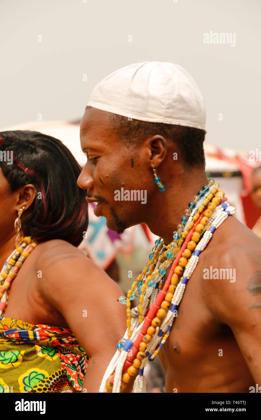 Voodoo festival presso la spiaggia di Ouidah, Benin Foto Stock