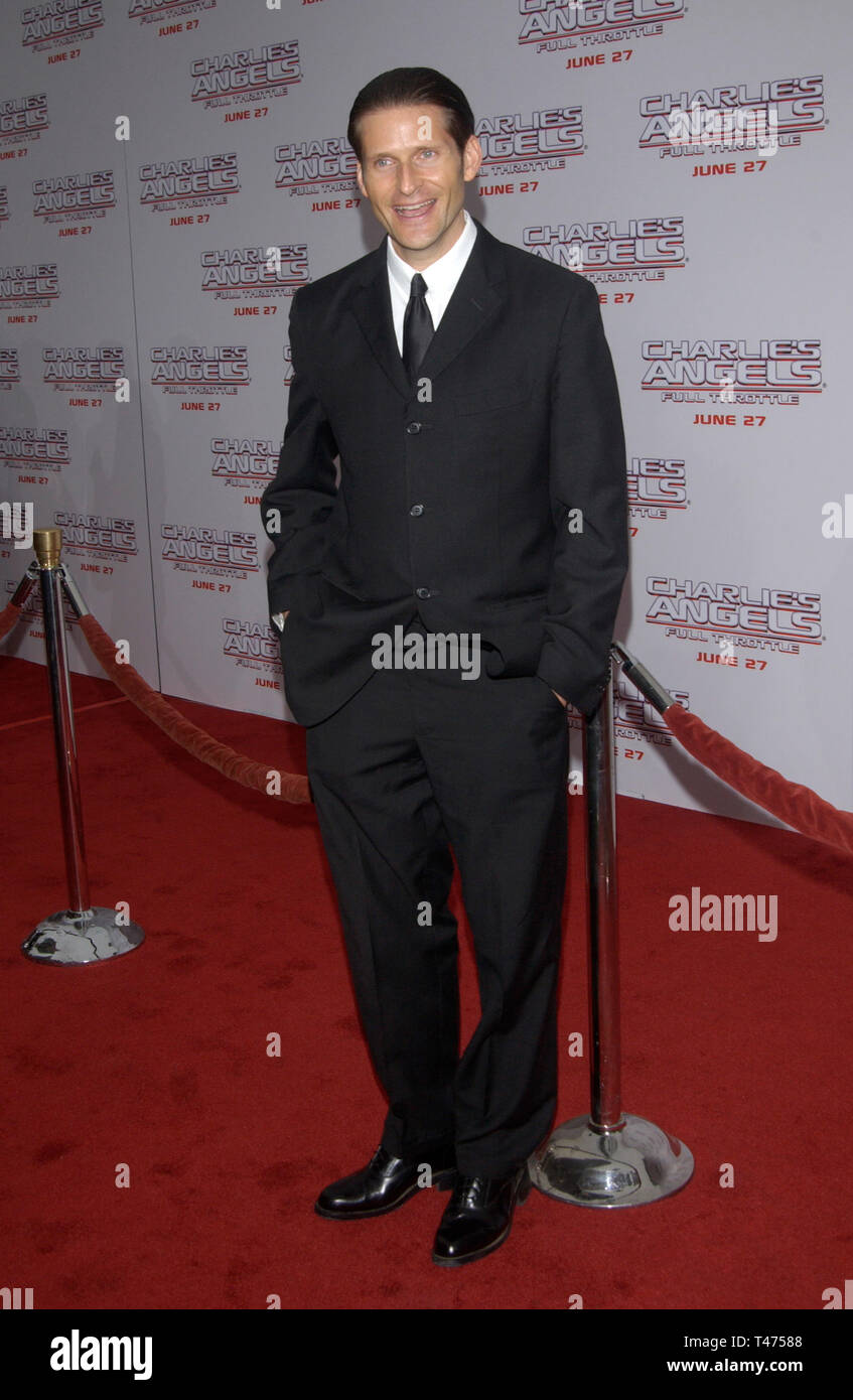 LOS ANGELES, CA. Giugno 18, 2003: Attore Crispin Glover all'Hollywood premiere di Charlie's Angels: Full Throttle. Foto Stock