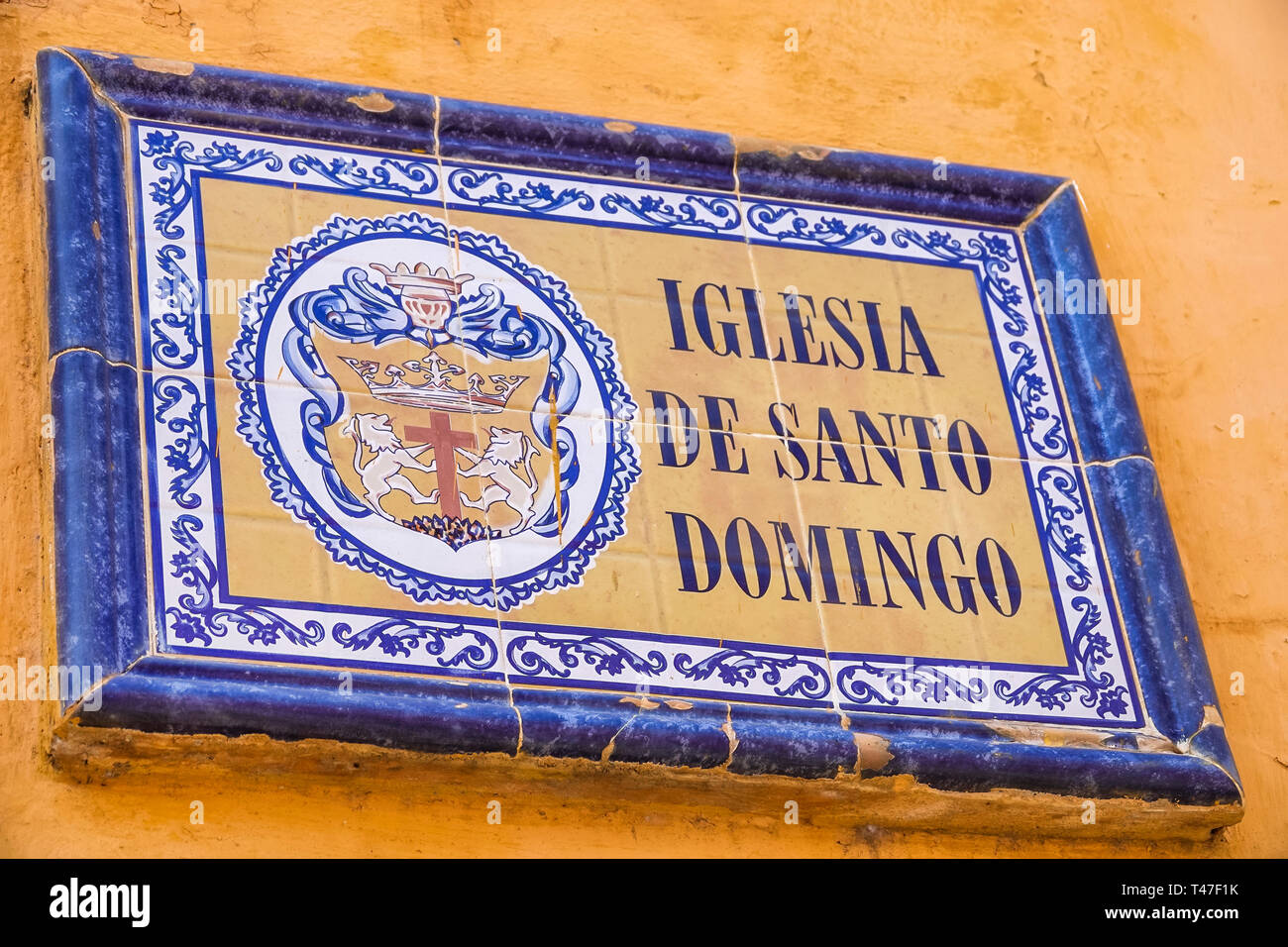 Cartagena Colombia, cartello in mattonelle dipinte, Iglesia de Santo Domingo, Chiesa cattolica di San Domenico, COL190122092 Foto Stock