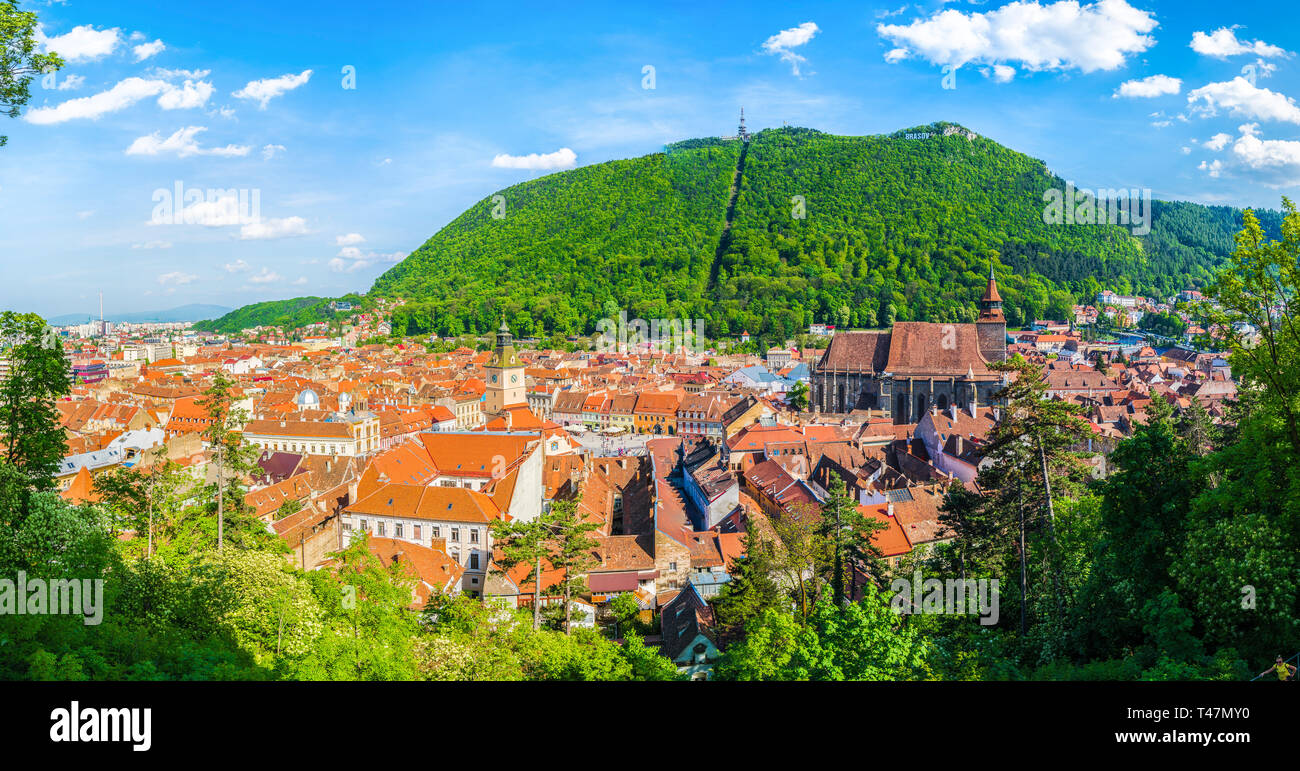 Cityscape Brasov, antenna e vista panoramica, Transilvania, Romania. Foto Stock