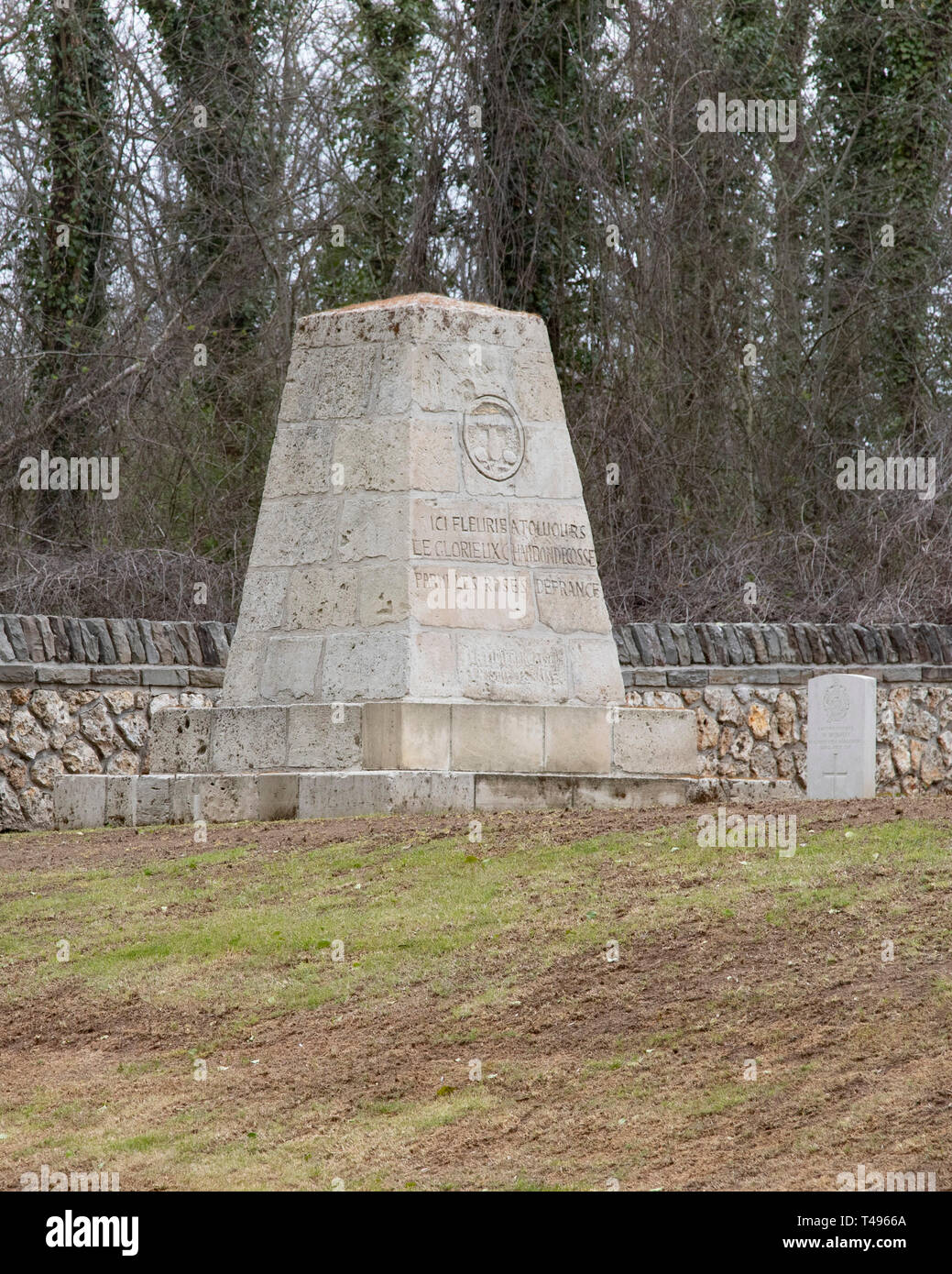 Memorial al XV (scozzese) Divisione in Buzancy cimitero CWGC FRANCIA Foto Stock
