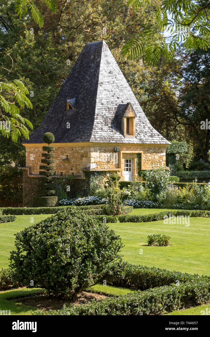 La pittoresca Jardins du Manoir d Eyrignac in Dordogne. Francia Foto Stock