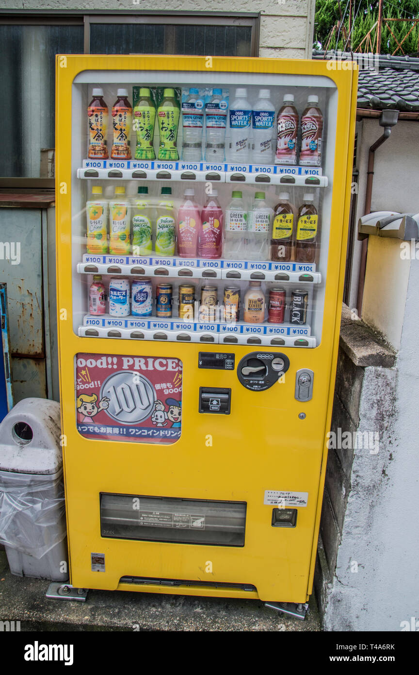 100 Yen Distributore a Kyoto in Giappone 2015 Foto Stock