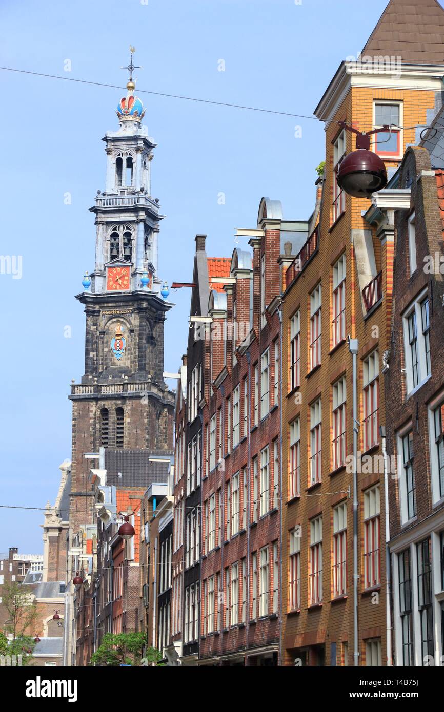 Quartiere Jordaan, Paesi Bassi. Bloemstraat vista sulla strada verso la chiesa Westerkerk. Foto Stock