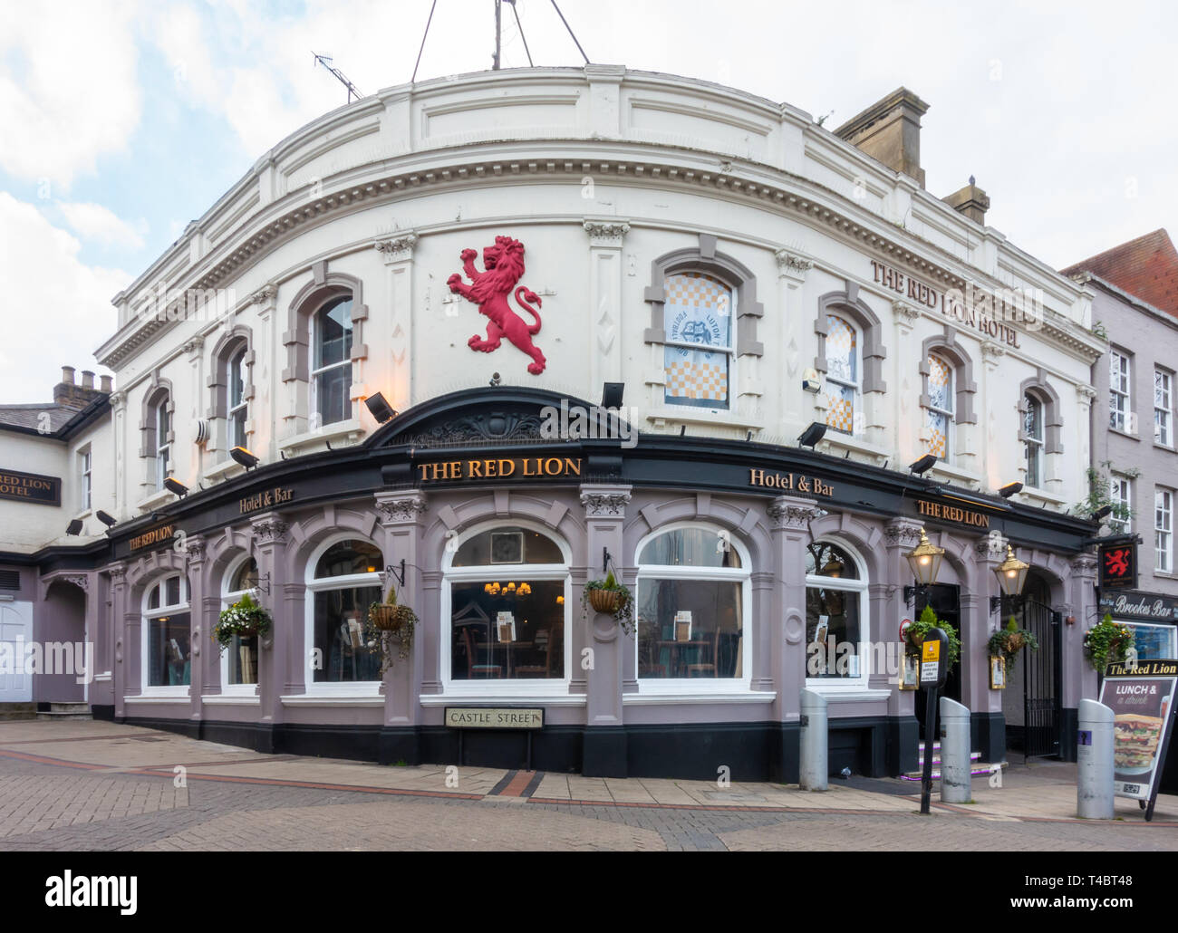 Il Pub Red Lion a Luton, Bedfordshire, Regno Unito Foto Stock