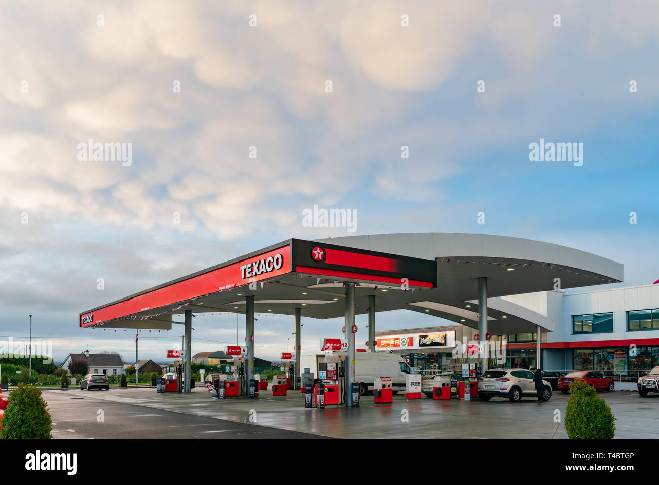 Dublino, Ott 27: vista esterna di un Texaco gas station il Ott 27, 2018 a Dublino, Irlanda Foto Stock