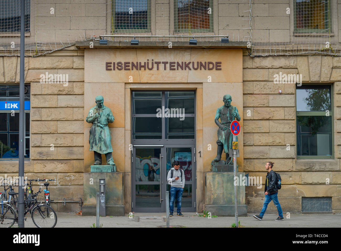 Lehrstuhl und Institut fuer Eisenhuettenkunde, RWTH, Intzestrasse, Aachen, Nordrhein-Westfalen, Deutschland Foto Stock