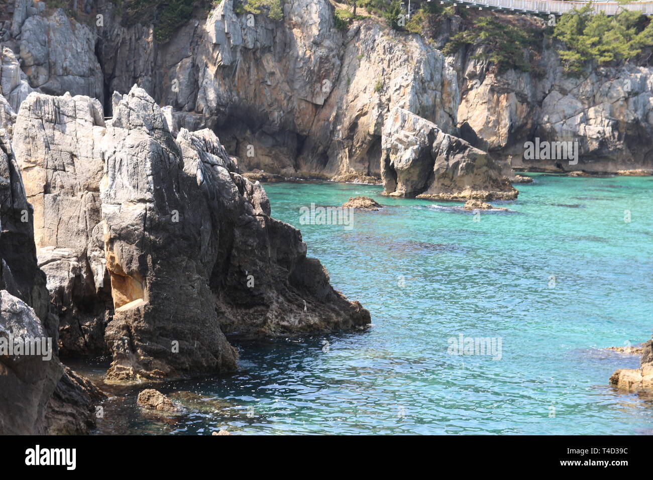 Il mare e la roccia e la natura Foto Stock