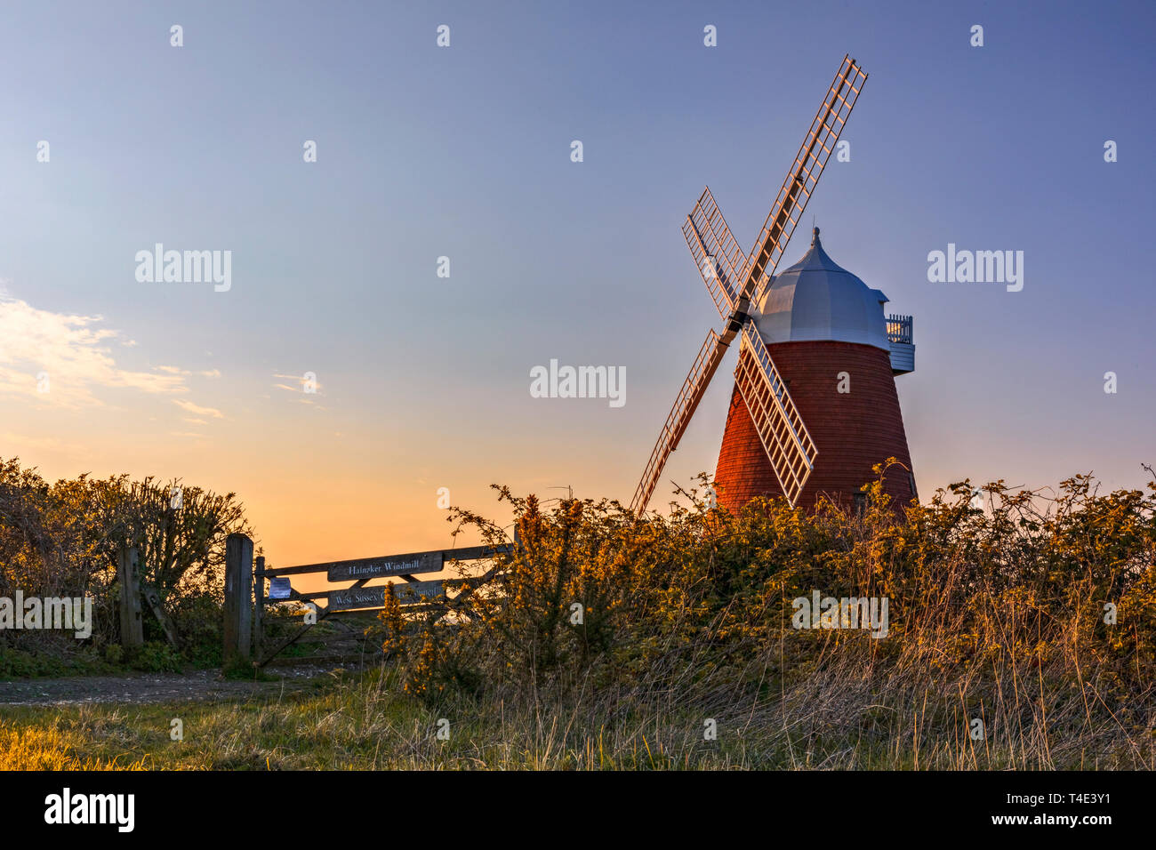 Il mulino a vento, Halnaker, Sussex England, Regno Unito, Europa Foto Stock
