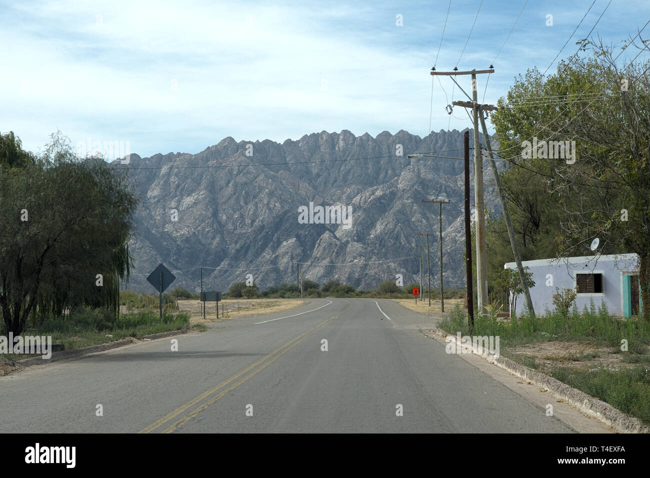 La Rioja argentina - 2018: la vista al fianco di route 76. Foto Stock