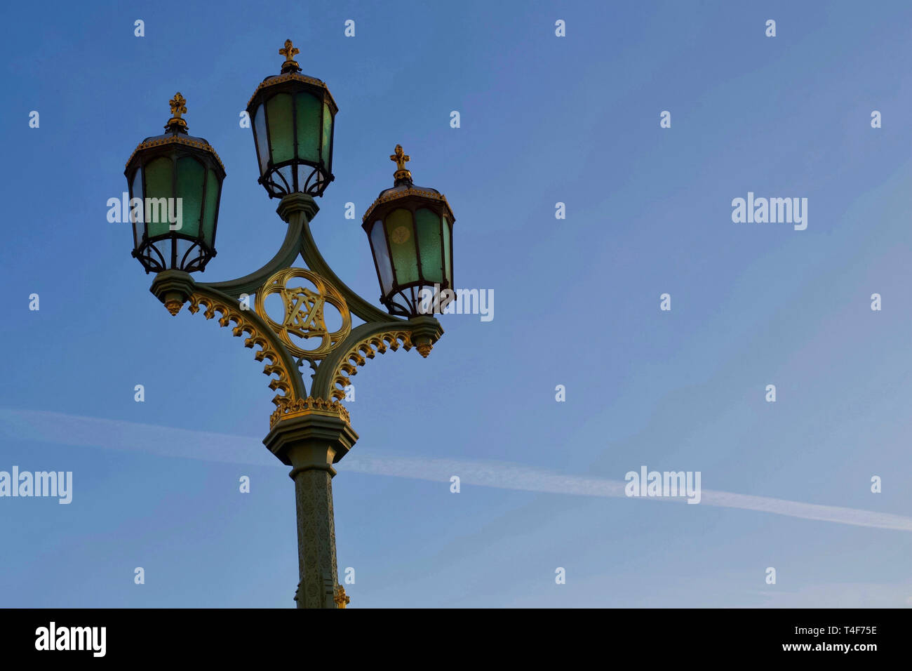 Luci di Lanterna, Westminster Bridge, Londra, Inghilterra. Foto Stock