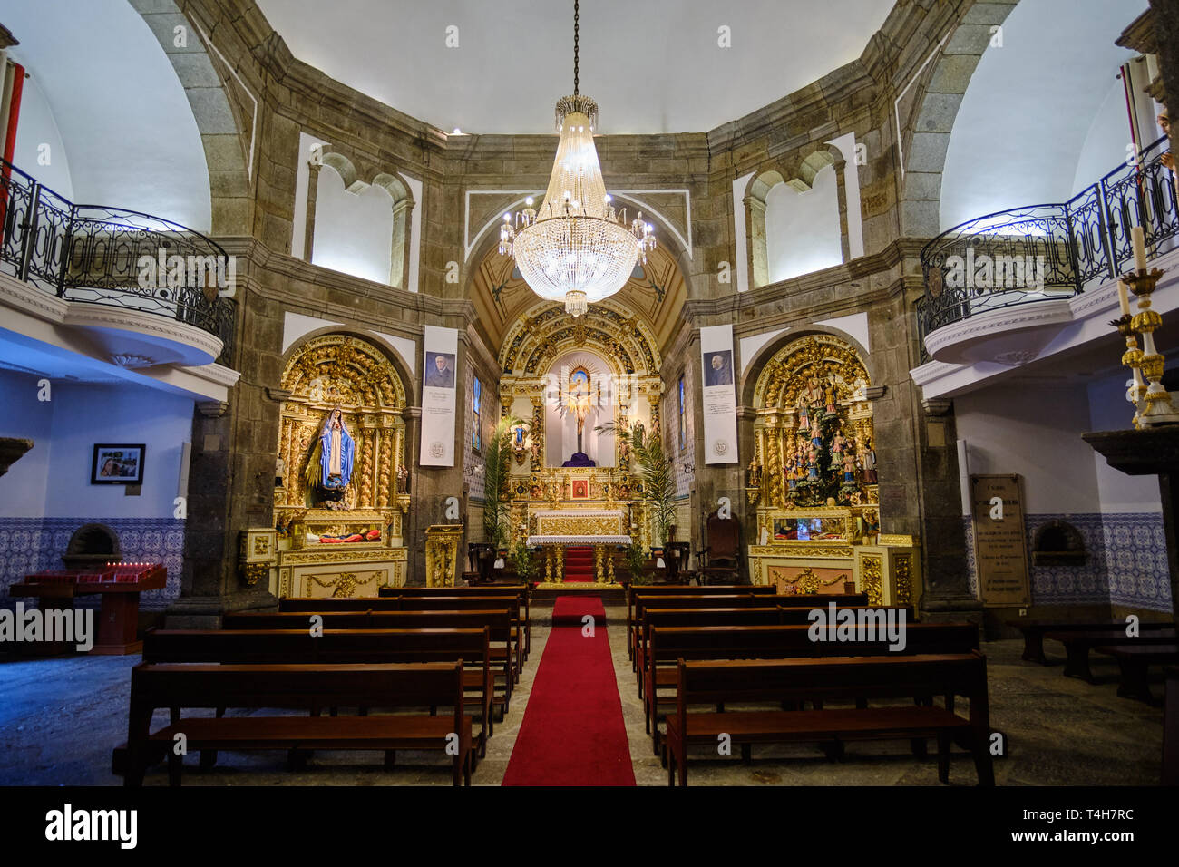 Felgueiras, Portogallo - 14 Aprile 2019 : interno del Santuario di Santa Quiteria, Distretto di Porto, Portogallo Foto Stock
