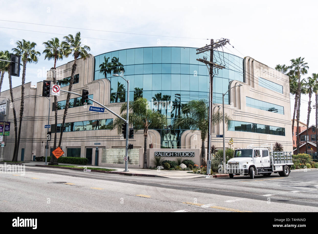 Raleigh Studios a Melrose Avenue a Los Angeles - CALIFORNIA, STATI UNITI D'America - 18 Marzo 2019 Foto Stock