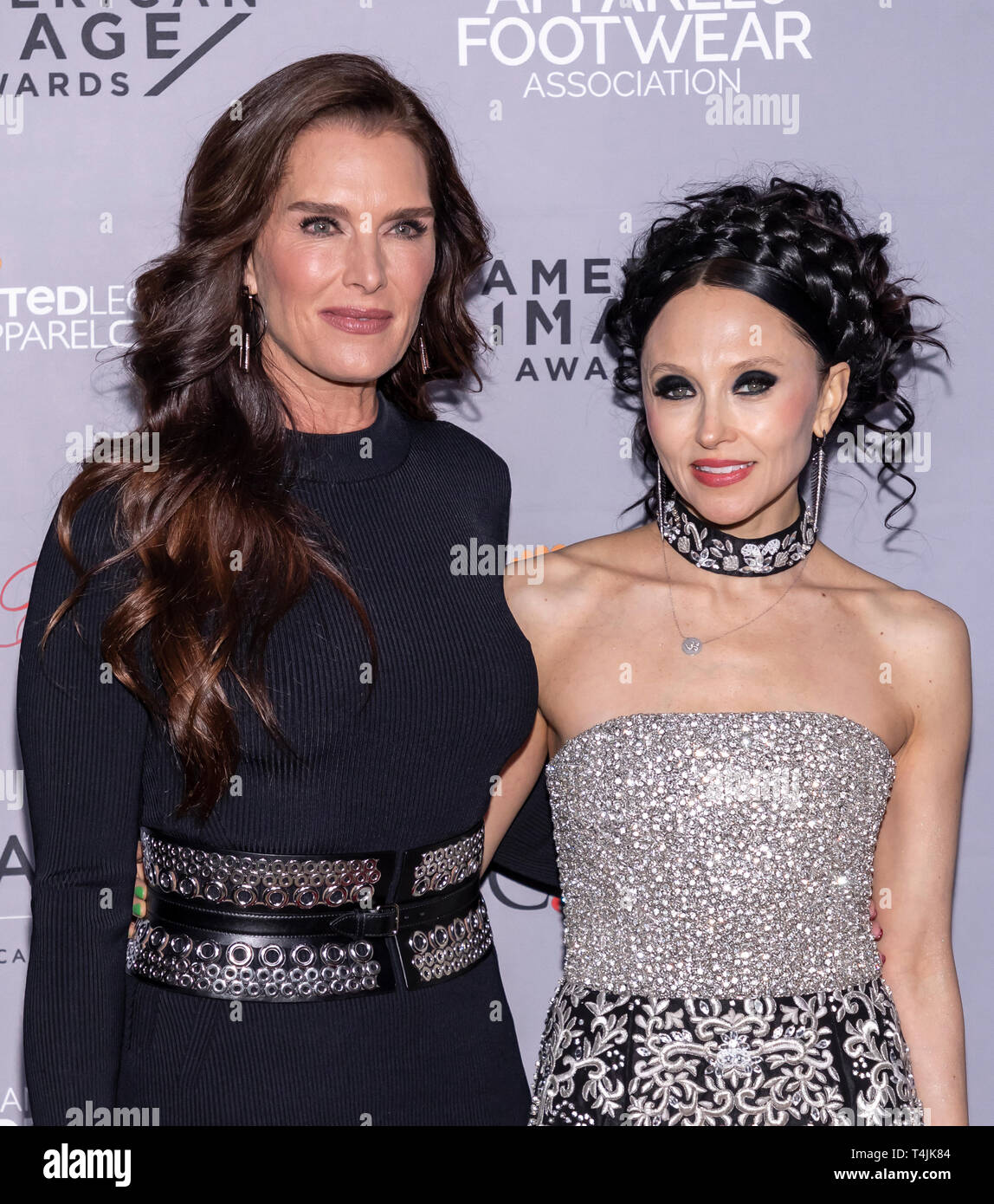 New York, NY, Stati Uniti d'America - 15 Aprile 2019: Brooke Shields e Stacey Bendet Eisner assiste AAFA American Image Awards 2019 presso il Plaza, Manhattan Foto Stock