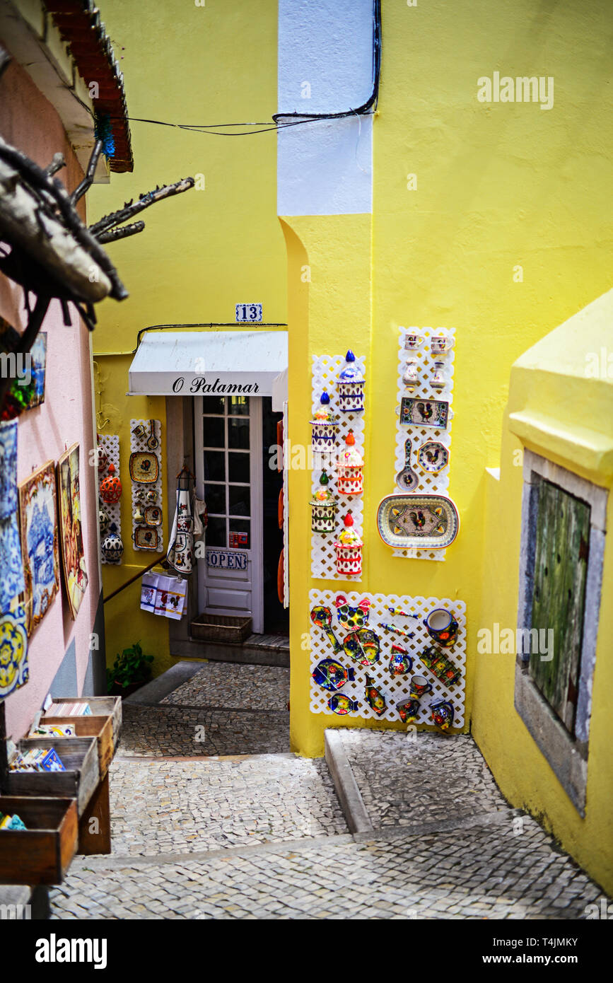 I negozi di artigianato in Sintra, Portogallo Foto Stock