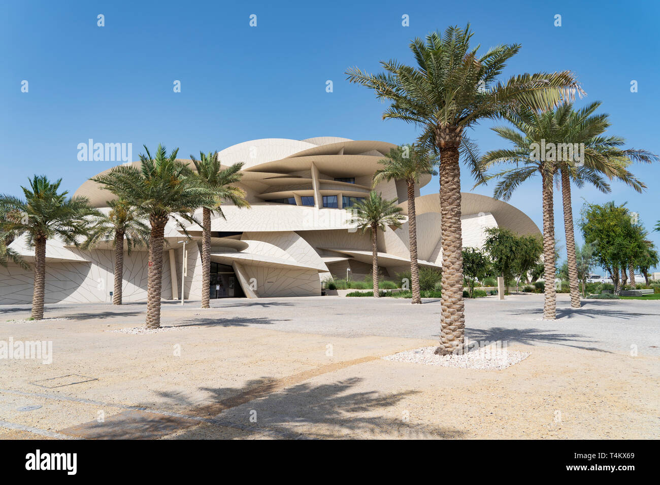 Vista del nuovo Museo Nazionale del Qatar a Doha , Qatar. Architetto Jean Nouvel. Foto Stock